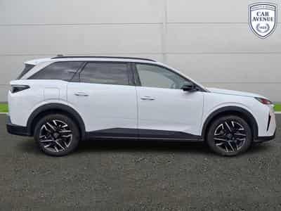 PEUGEOT 5008 Hybrid 145ch Allure e-DCS6 (2025) - Foto 6