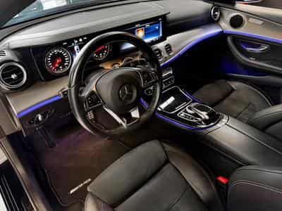 Mercedes E 300 Limousine (2017) - Photo 9