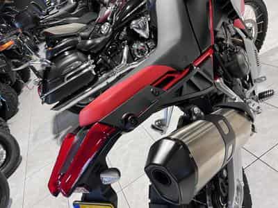 Aprilia Tuareg 660 Hailstrom White disponible aussi en 35 KW (2025) - Photo 6