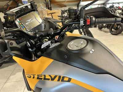 Moto Guzzi Stelvio PFF Rider Assistance Solution 1000 (2025) - Photo 6