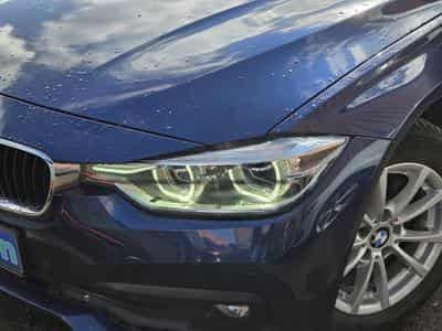 BMW 318 i Berline 136CV (2018) - Photo 2