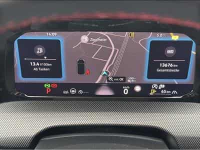 VW Golf (2025) - Photo 11