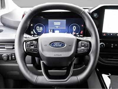 Ford Tourneo (2025) - Foto 5