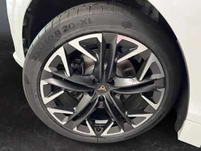 Cupra Terramar 2.0 TSI DSG 265 VZ 4Drive (2025) - Photo 8