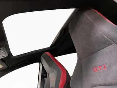 VW Golf Clubsport+DSG+Led+LM19 (2025) - Photo 15