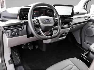 Ford Tourneo (2025) - Foto 3