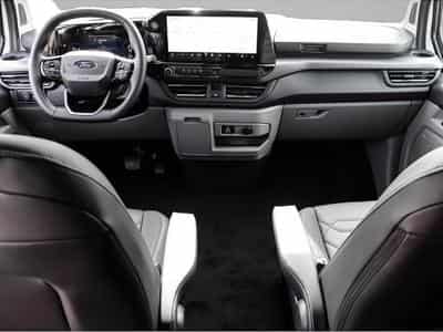 Ford Tourneo (2025) - Foto 4