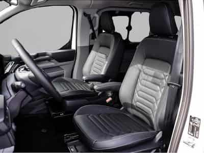 Ford Tourneo (2025) - Foto 6