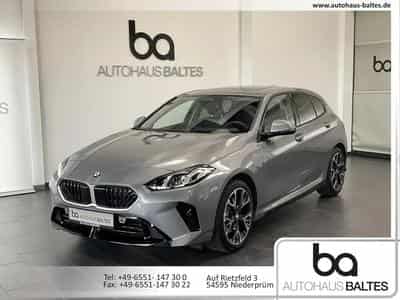 BMW 120 (2025) - Photo 1