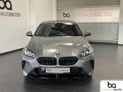 BMW 120 (2025) - Photo 2
