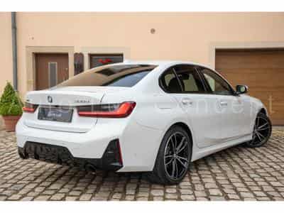 BMW 320 d xDrive M Sport (2023) - Photo 4