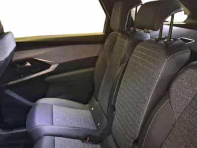 PEUGEOT 5008 Hybrid 145ch Allure e-DCS6 (2025) - Photo 8