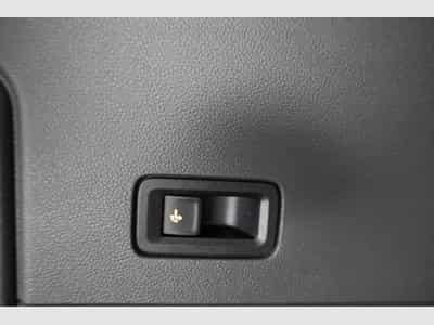 VW T7 eHybrid 4M Business (2026) - Photo 14