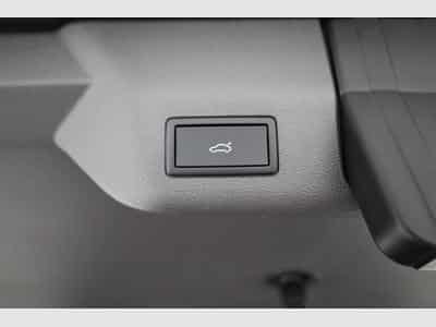 VW T7 eHybrid 4M Business (2026) - Photo 13