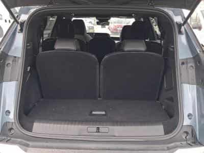 PEUGEOT 5008 Hybrid 145ch Allure e-DCS6 (2025) - Photo 9