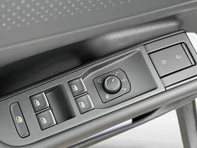 VW T-Roc R-Line (2026) - Photo 14