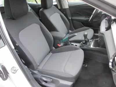 Skoda Fabia Selection 1.0 TSI (2024) - Photo 6