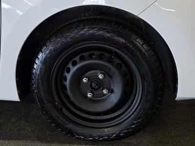 Hyundai i10 1.0 AUTO CLIM NAVI (2019) - Photo 10