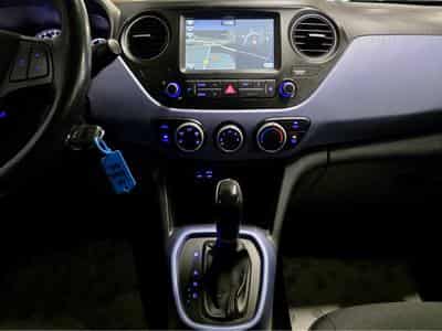 Hyundai i10 1.0 AUTO CLIM NAVI (2019) - Photo 8