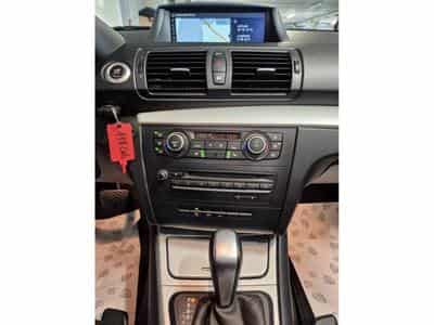 BMW 118 i CABRIO M SPORT PAKET AUTO NAVI XENON (2011) - Photo 10