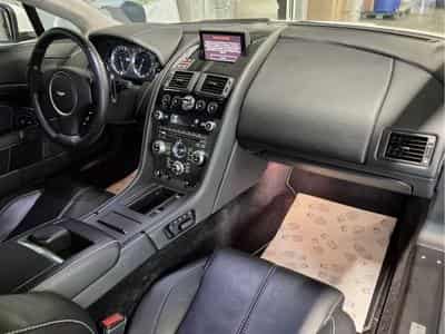 Aston-Martin V8 Vantage EUROPA CARBON CUIR NAVI (2013) - Photo 5