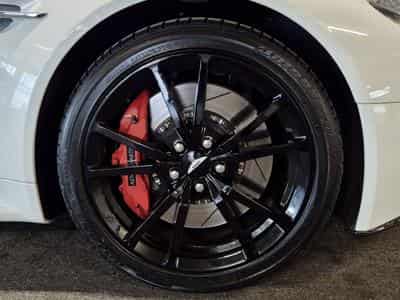 Aston-Martin V8 Vantage EUROPA CARBON CUIR NAVI (2013) - Photo 8