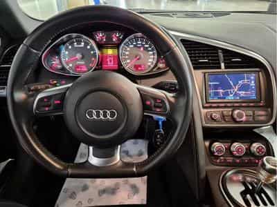 Audi R8 COUPE MANUAL BANG OLUFSEN CUIR NAVI (2007) - Photo 6