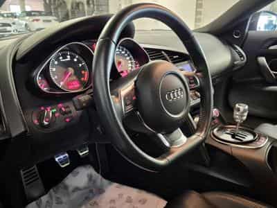 Audi R8 COUPE MANUAL BANG OLUFSEN CUIR NAVI (2007) - Photo 8