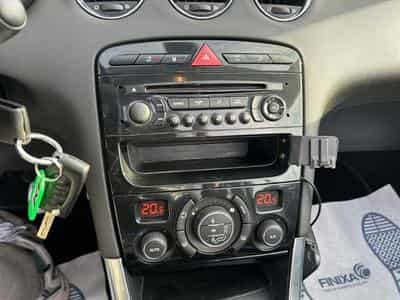 Peugeot 308 308 CC Premium JBL *Vollleder*SHZ*Tempomat* (2010) - Photo 11
