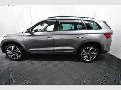 Skoda Kodiaq Kodiaq RS 4x4, AHK, 20", Pano., Park A. (2023) - Foto 2
