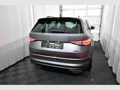 Skoda Kodiaq Kodiaq RS 4x4, AHK, 20", Pano., Park A. (2023) - Foto 3
