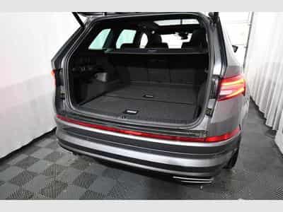 Skoda Kodiaq Kodiaq RS 4x4, AHK, 20", Pano., Park A. (2023) - Foto 4