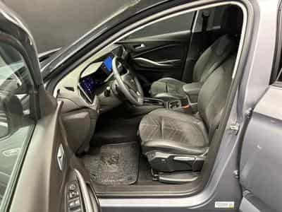 Opel Grandland ULTIMATE 1.5 DIESEL 130 EAT8 (2024) - Foto 8