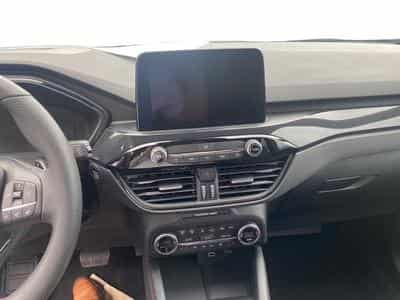 Ford Kuga 2.0 TDCI  fwd Auto ST-LINE X (2023) - Foto 5