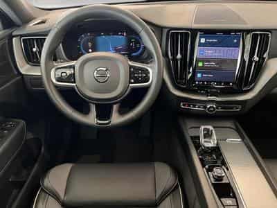 Volvo XC60 Ultimate Dark (2023) - Photo 15
