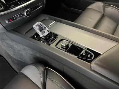 Volvo V60 Plus (2024) - Photo 8