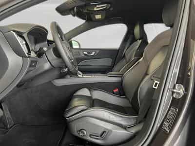 Volvo V60 Plus (2024) - Photo 9