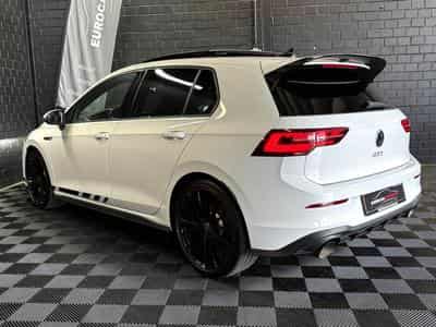 VW Golf GTI Clubsport 2.0 TSI 300 CV DSG7 *DCC* AKRA* MATRIX *PANO* (2023) - Photo 4