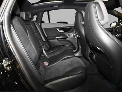 Mercedes EQ (2025) - Photo 4