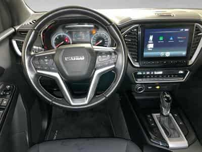 Isuzu D-Max V-CROSS (2024) - Photo 6