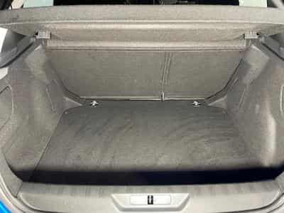 Peugeot 308 1.5 BLUEHDI 130 EAT8 ACTIVE GPS CARPLAY (2021) - Photo 15