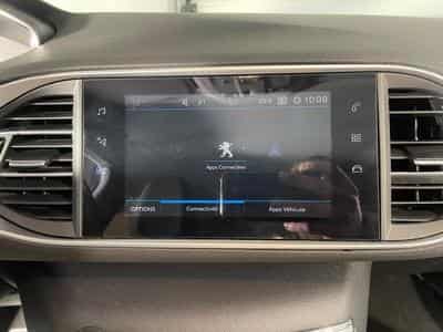 Peugeot 308 1.5 BLUEHDI 130 EAT8 ACTIVE GPS CARPLAY (2021) - Photo 6