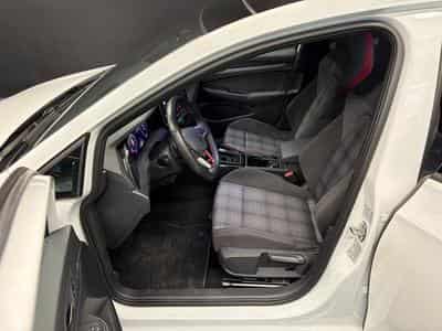 VW Golf GTI 2.0 TSI 265 (2025) - Foto 11