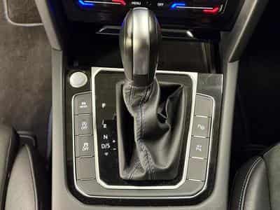 VW Arteon R Shooting Break 4Motion 320cv Camera/HarmanKardon/AppConnec (2023) - Foto 15