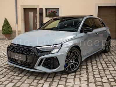 Audi RS3 Sportback Performance Edition 1 OF 300 (2023) - Photo 1