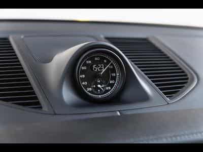 Porsche Macan III T PDK (2023) - Photo 15