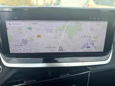 PEUGEOT 2008 1.2 100ch S&S Allure (2024) - Photo 7