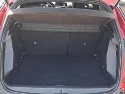 PEUGEOT 2008 1.2 100ch S&S Allure (2024) - Photo 9