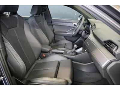 Audi Q3 Sportback S line (2024) - Photo 12