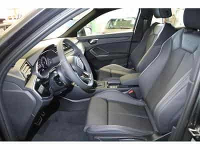 Audi Q3 Sportback S line (2024) - Photo 12